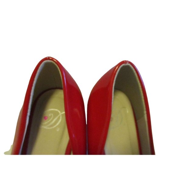 *Heart in D Lipstick Red Pointed Toe Stiletto Pumps Patent Leather - Picture 4 of 8